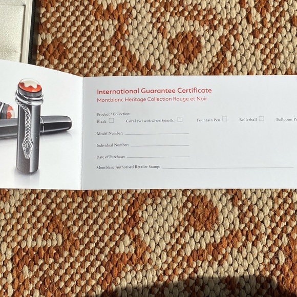 Montblanc Heritage Collection Rouge et Noir Special Edition fountain pen - Picture 7 of 9